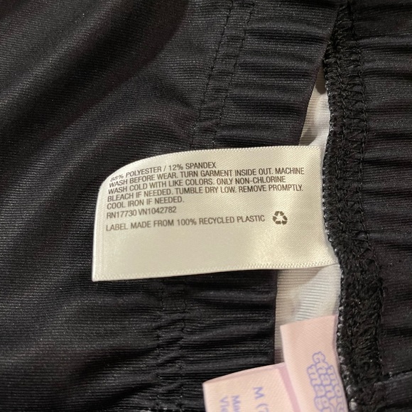 Kids More than Magic Black capri with white designs medium 7/8 - Picture 4 of 8